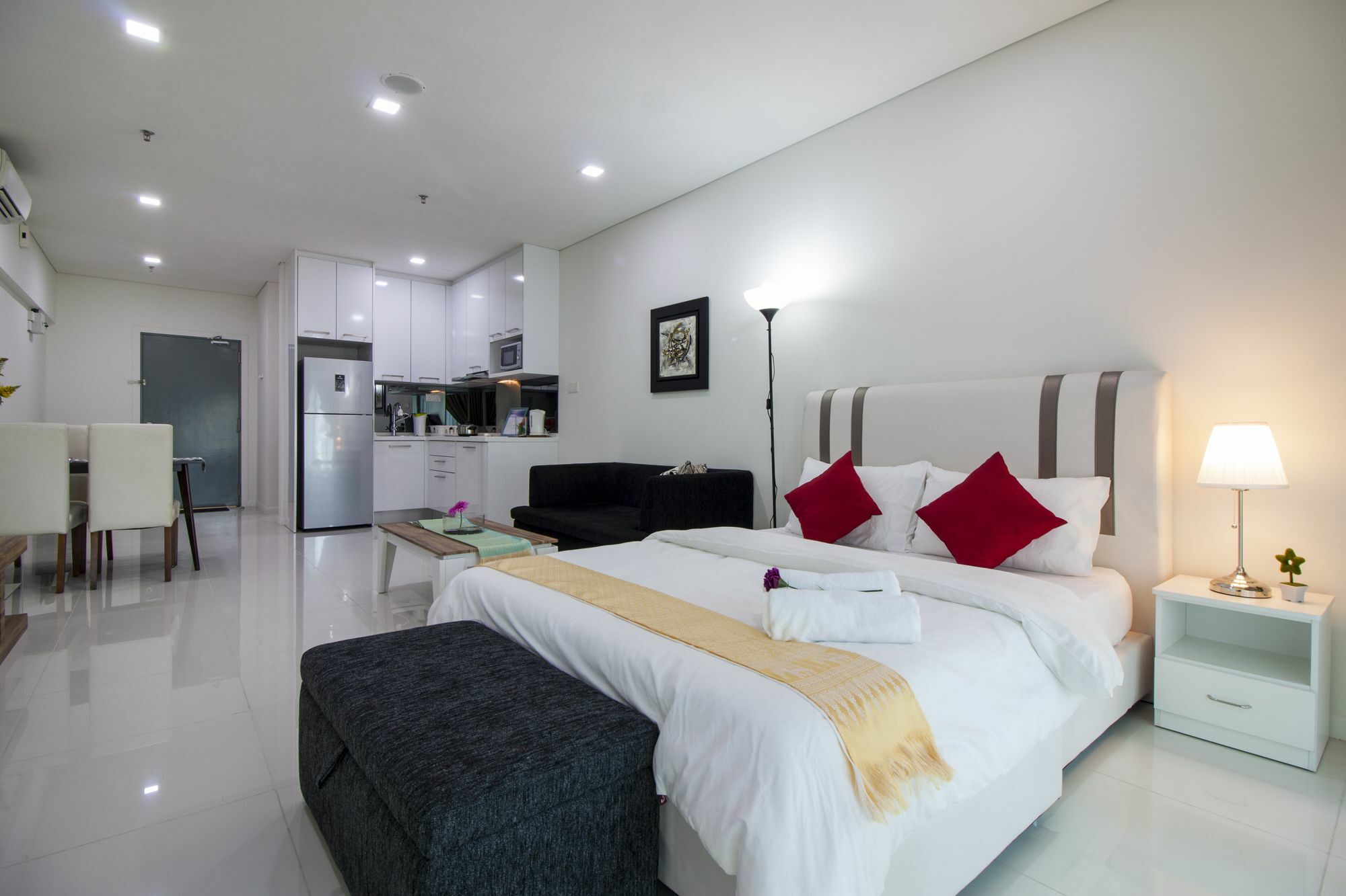 Summer Suites By Plush Kuala Lumpur Bagian luar foto