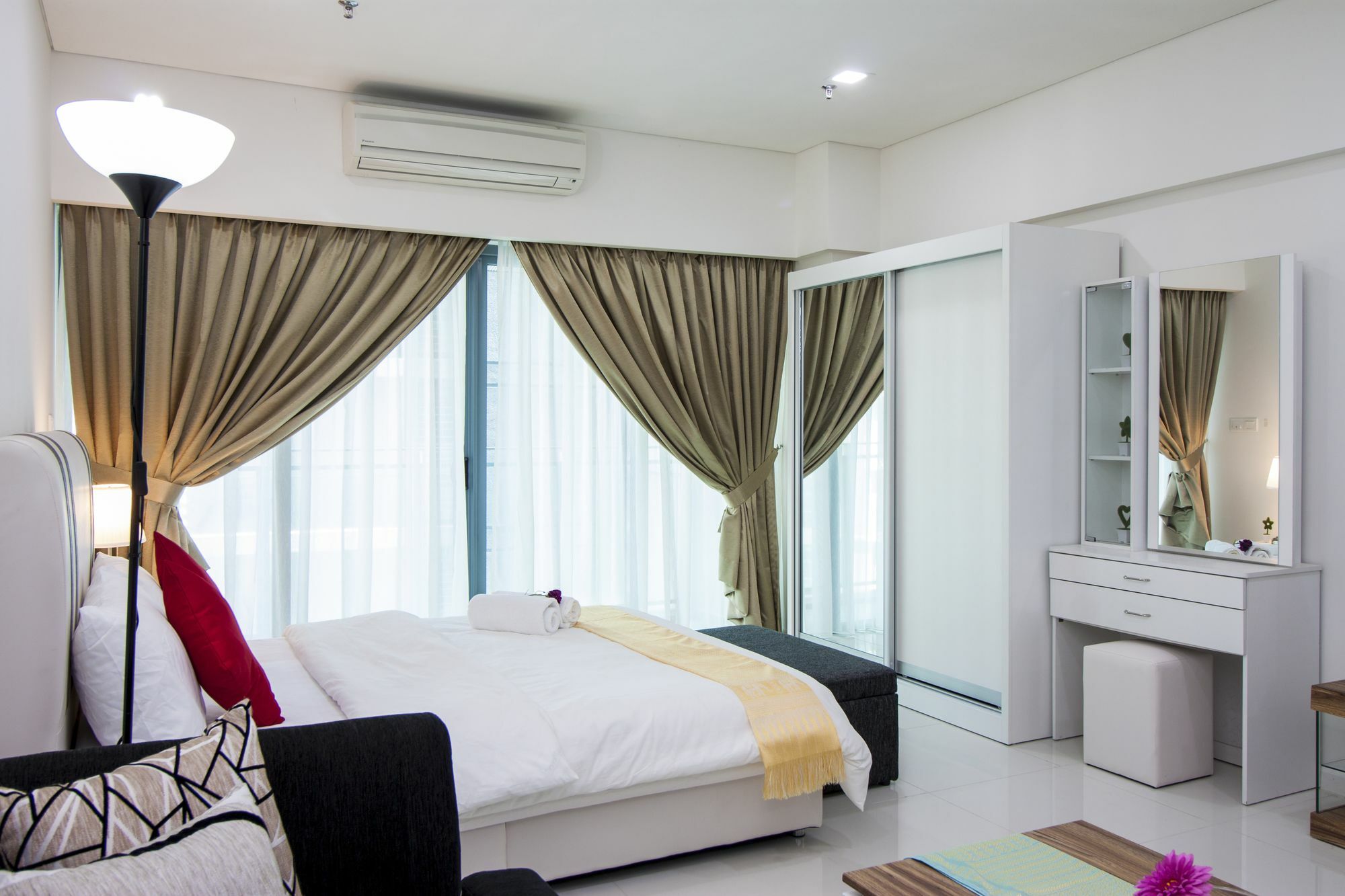 Summer Suites By Plush Kuala Lumpur Bagian luar foto